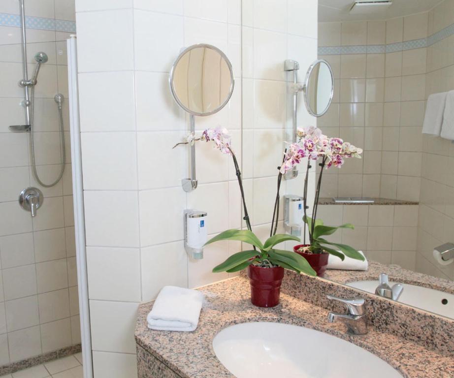 Altstadt Hotel Zur Post Штральзунд Номер фото